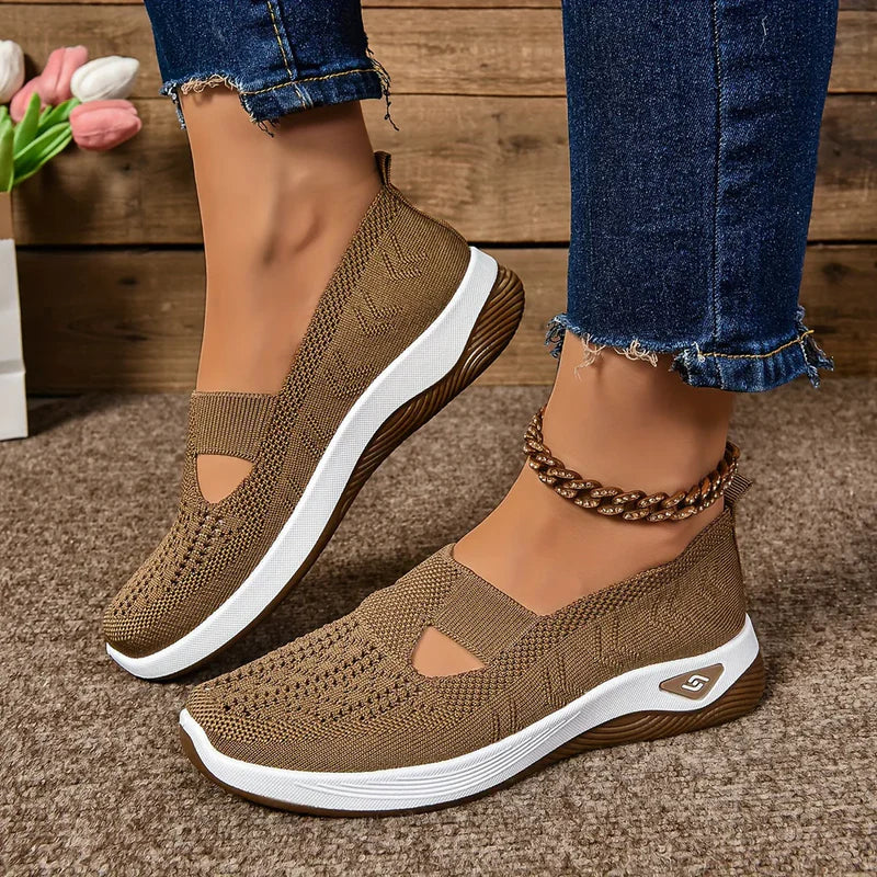 Lucia | Comfortable Walking Sneakers