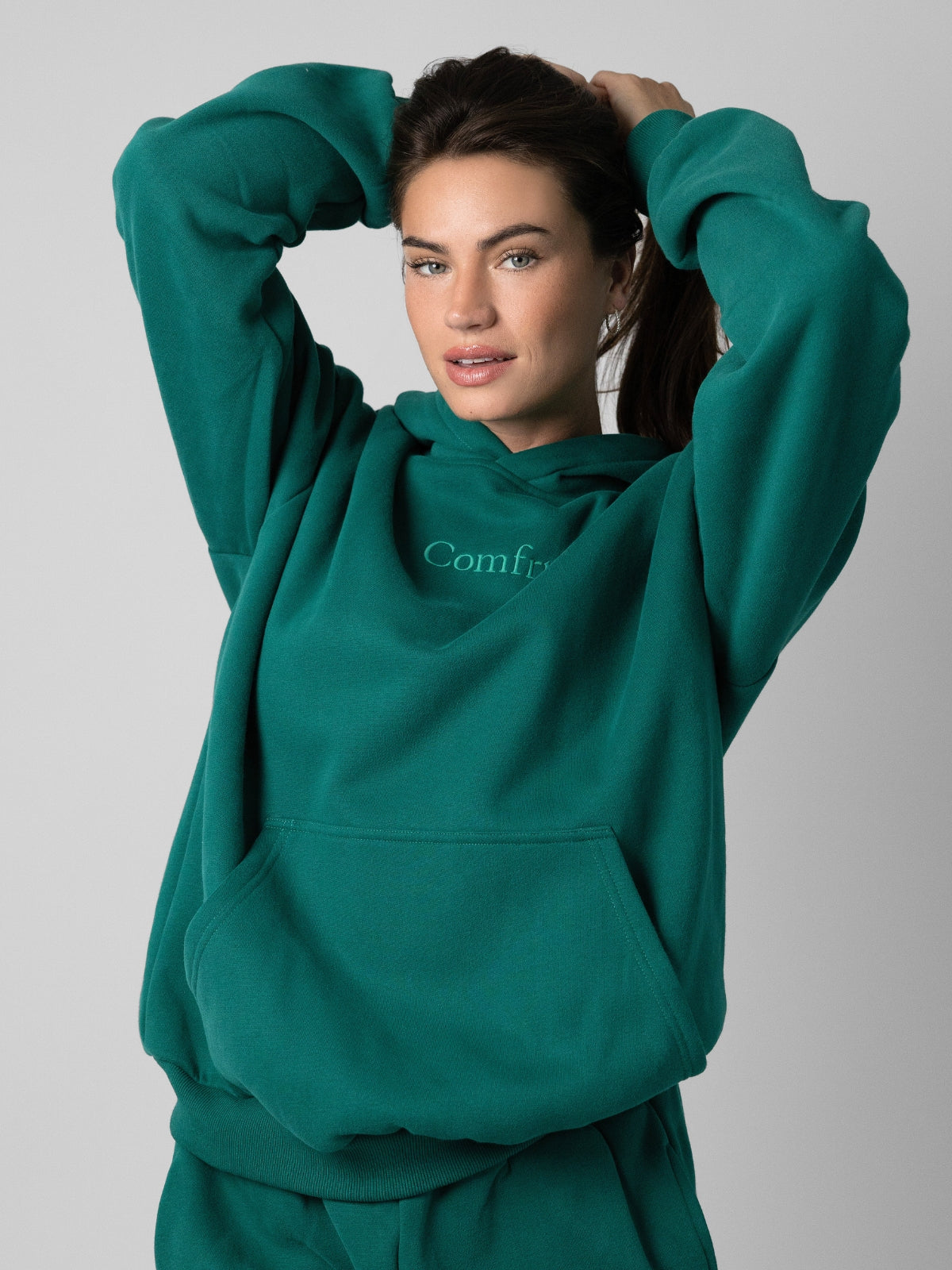 Teal / F