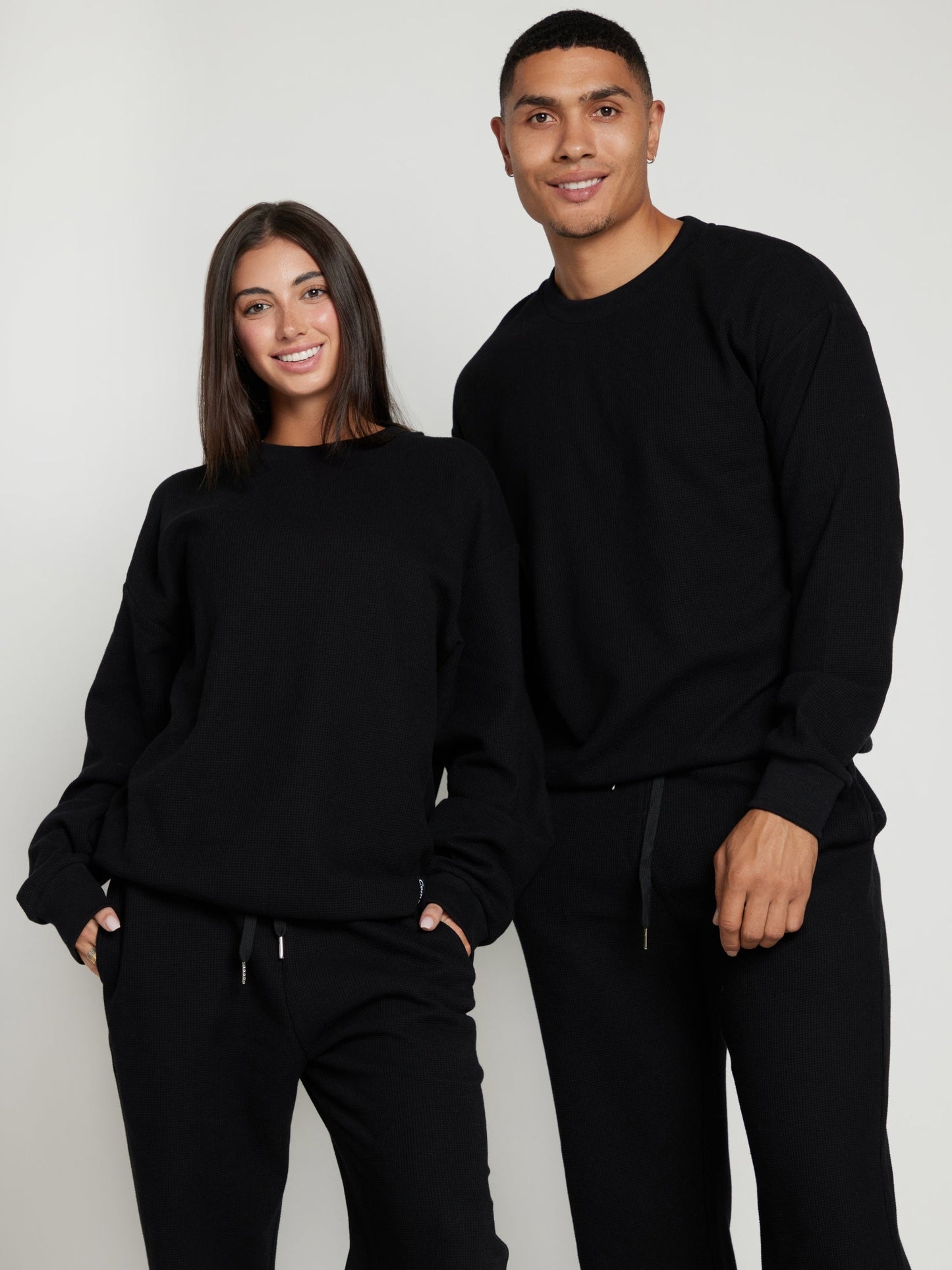 Onyx Black / M