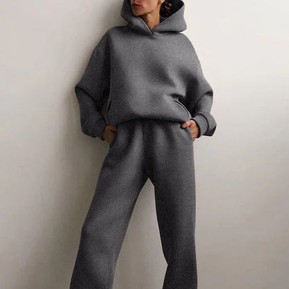 Mila | Women’s Oversized Jogging Suit Set