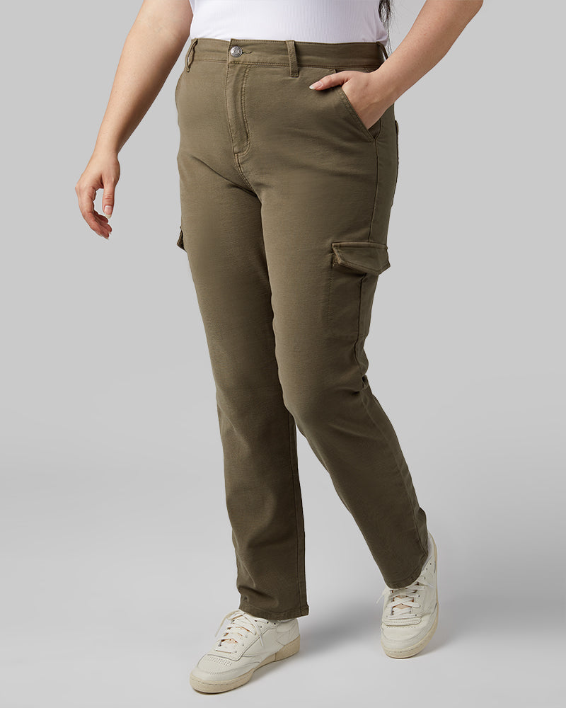 32 Degrees Dark Olive _ Women's stretch Comfort Terry Cargo Jean {model: Kristen is 5'7"and size 14 wearing size L}{bottom}{right} {bottom}{right}