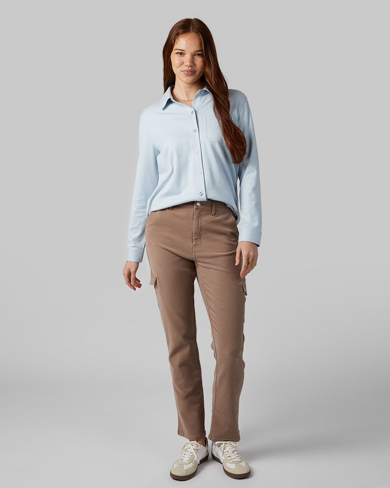 32 Degrees Iron _ Women's stretch Comfort Terry Cargo Jean {model: Izzy is 5'9"and size 4 wearing size S}{bottom}{right} {bottom}{right}