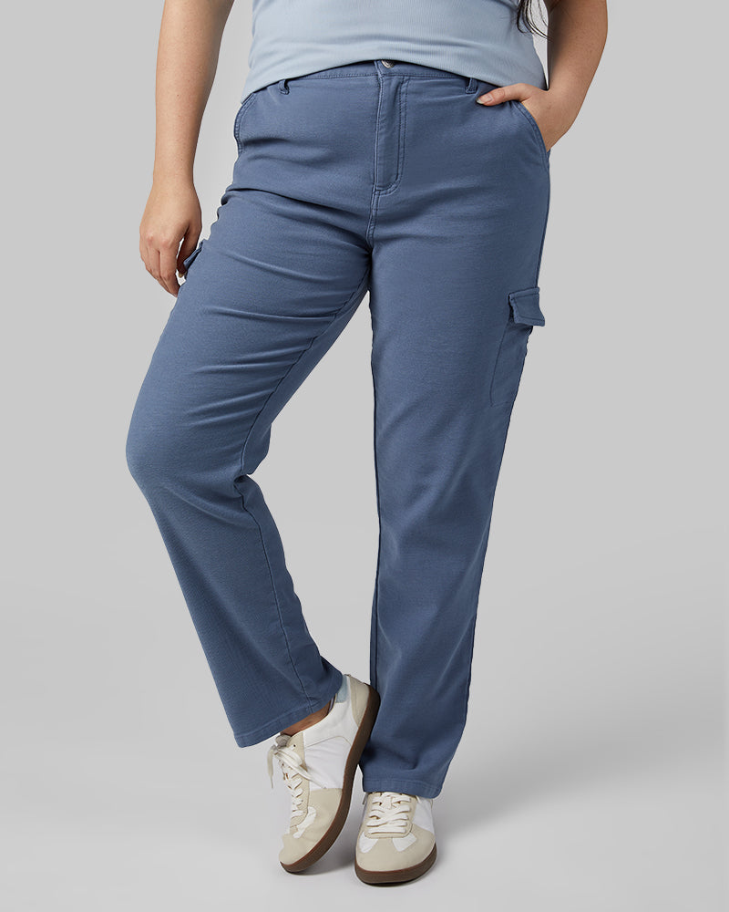 32 Degrees Vintage Indigo _ Women's stretch Comfort Terry Cargo Jean {model: Kristen is 5'7"and size 14 wearing size L}{bottom}{right} {bottom}{right}