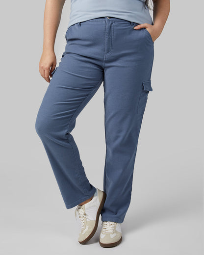 32 Degrees Vintage Indigo _ Women's stretch Comfort Terry Cargo Jean {model: Kristen is 5'7"and size 14 wearing size L}{bottom}{right} {bottom}{right}